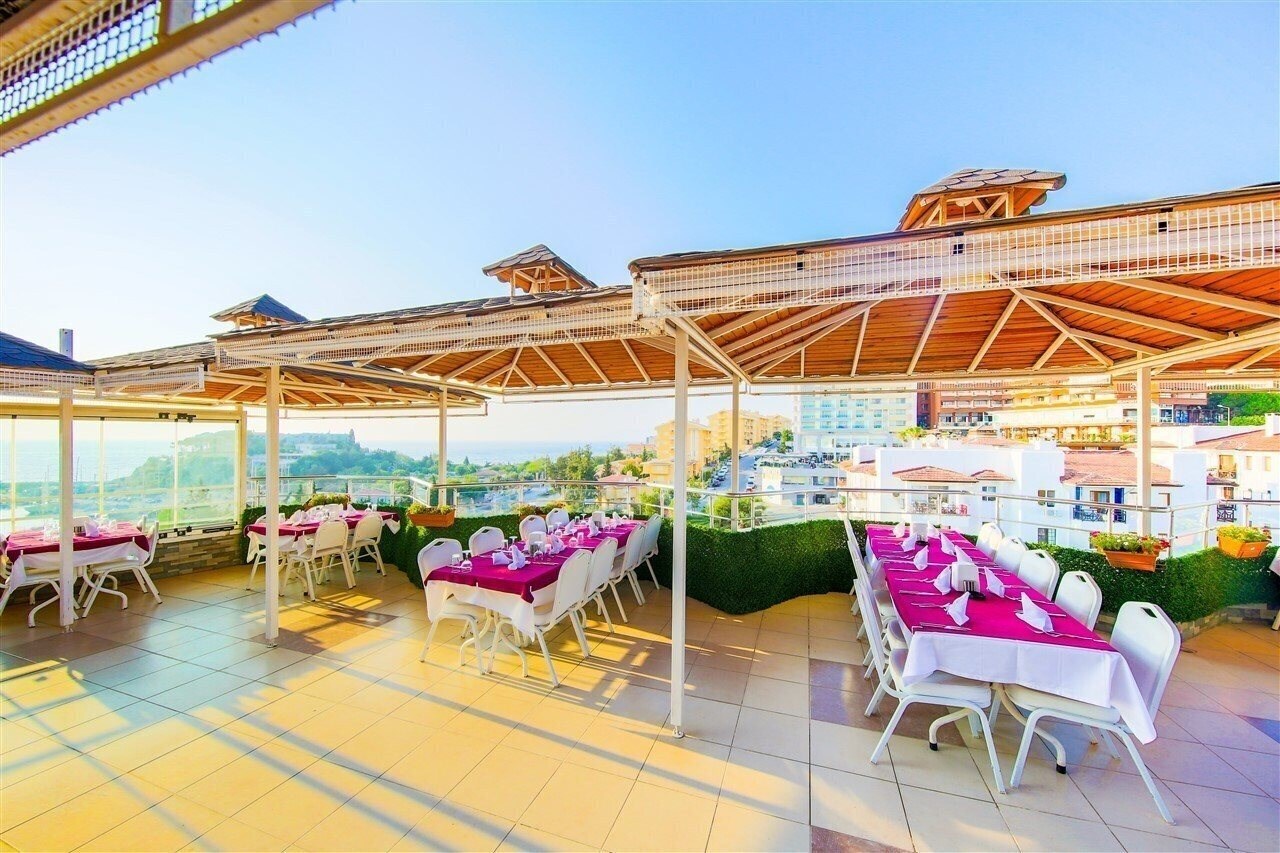 Картинка Grand Hotel Kurdoglu 4*